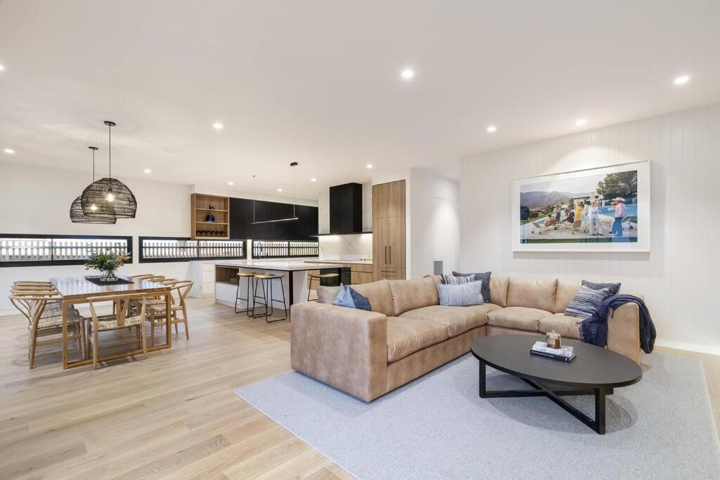 Kirks On Park - Brand New Luxury Home, Great Location 索伦托 外观 照片