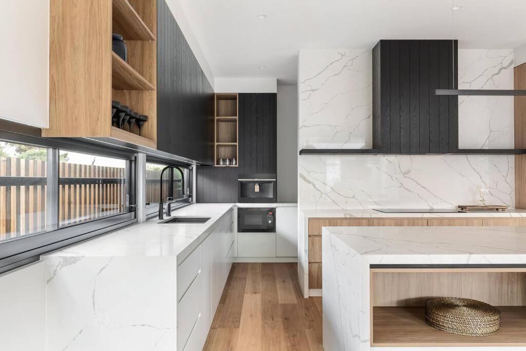 Kirks On Park - Brand New Luxury Home, Great Location 索伦托 外观 照片