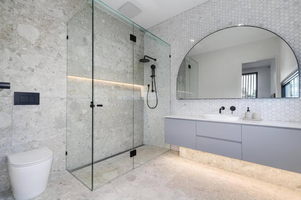 Kirks On Park - Brand New Luxury Home, Great Location 索伦托 外观 照片